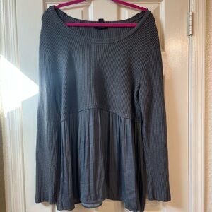Style & Co Gray Knit Long Sleeve Top